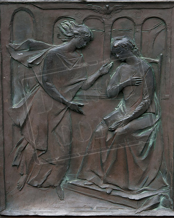 The Annunciation: a panel of one of the entrance doors to Siena's Duomo - H. Manerini (1958)