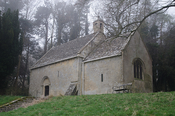 St James, Postlip