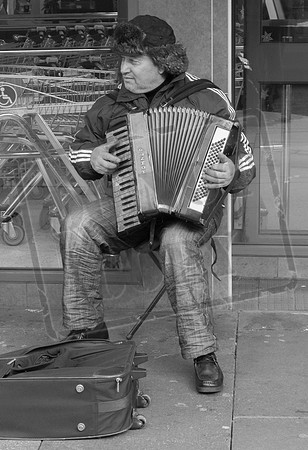 Hungarian accordianist, Cheltenham High Street